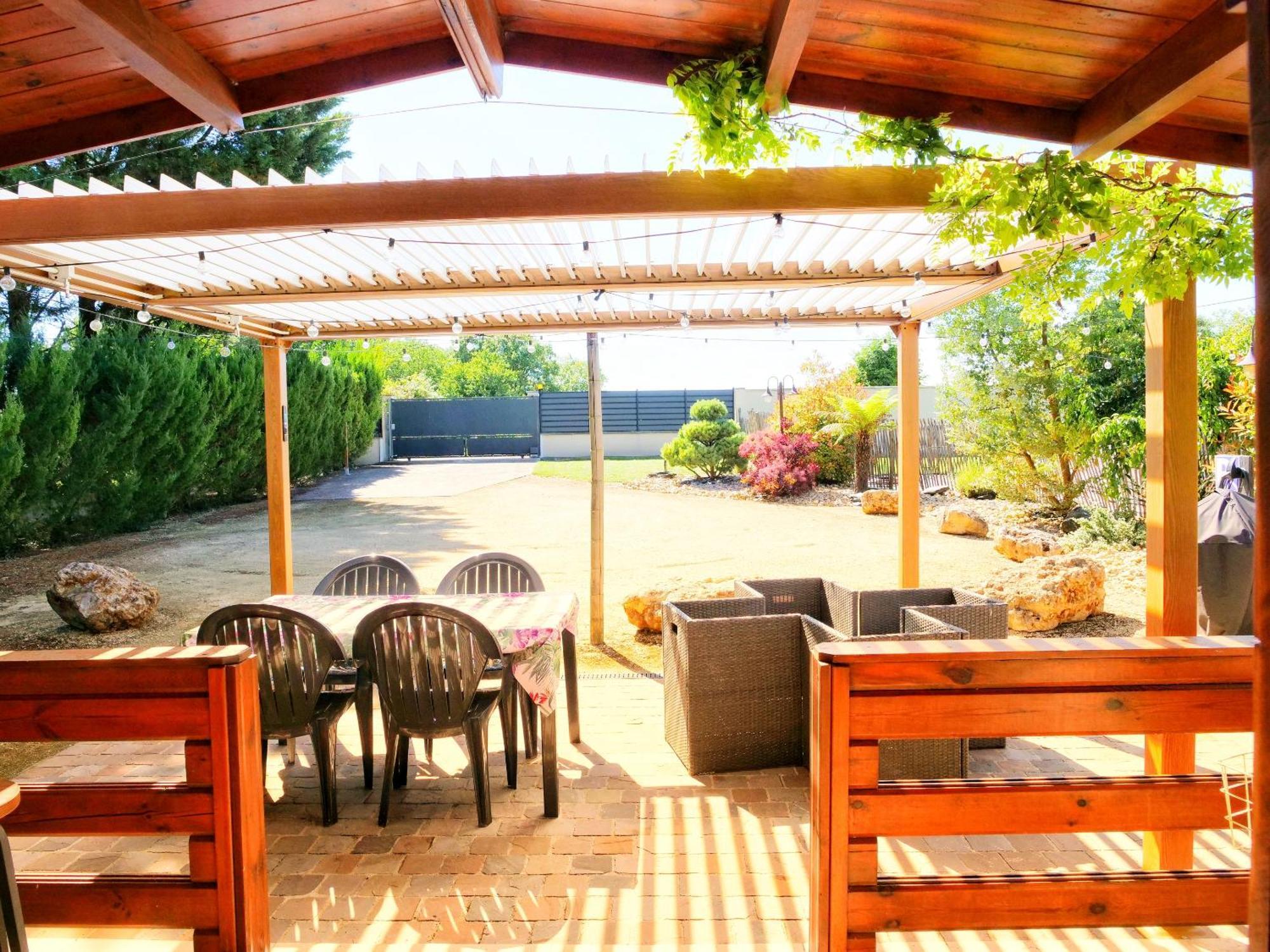 Ferienhaus Avec Piscine Au Coeur Du Saumur Champigny *